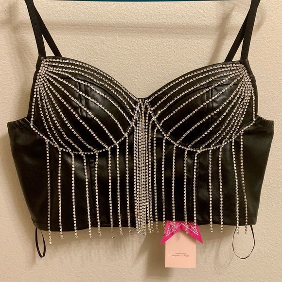 Bláshe Tops - NWT Bláshe Black Pleather Crystal Dangle Zip Up Crop Top Medium